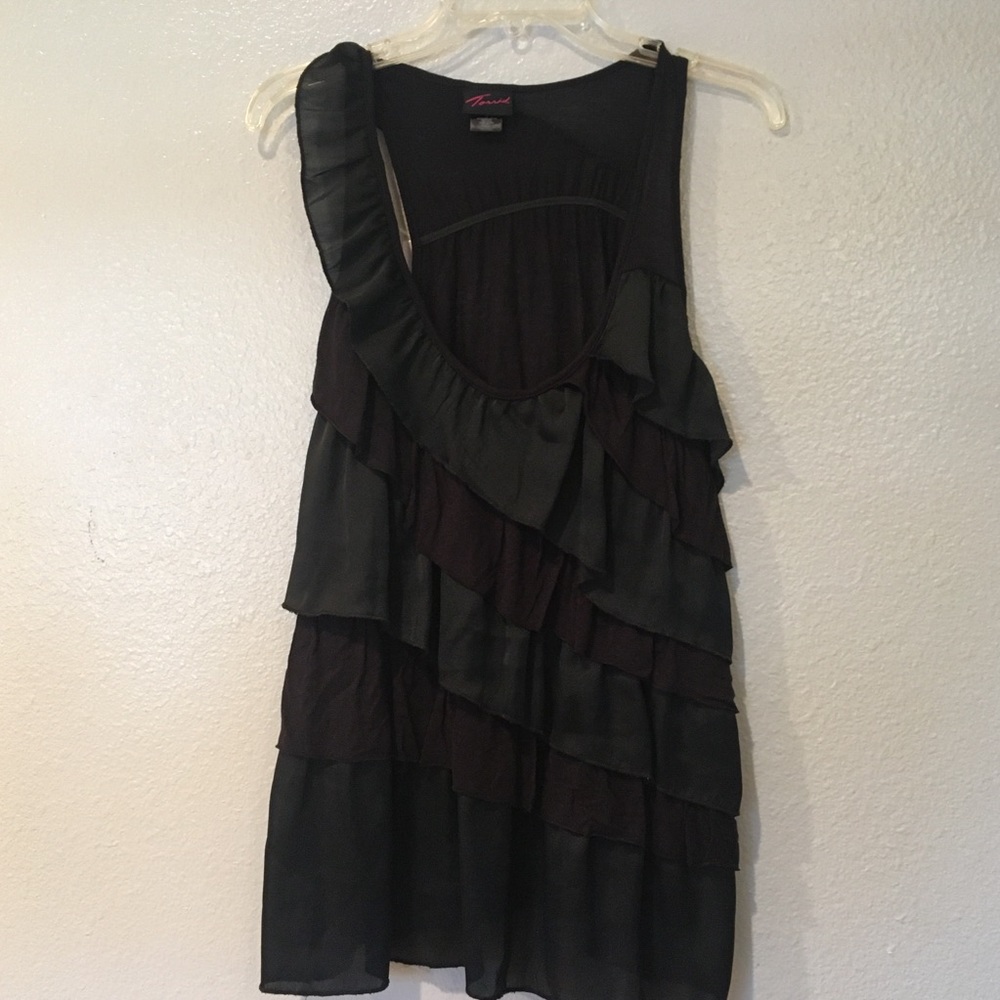 🌷4/$15 Torrid Black Ruffle Top Size 0